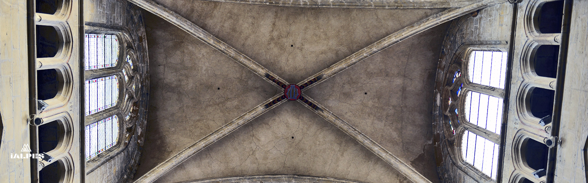 Clé de voute cathédrale Saint-Maurice de Vienne, Isère